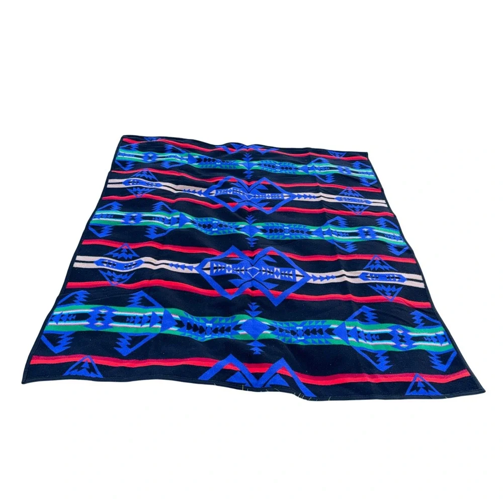 Pendleton Beaver State Wool Blanket Robe Shawl Blue Black Large Good Geometric